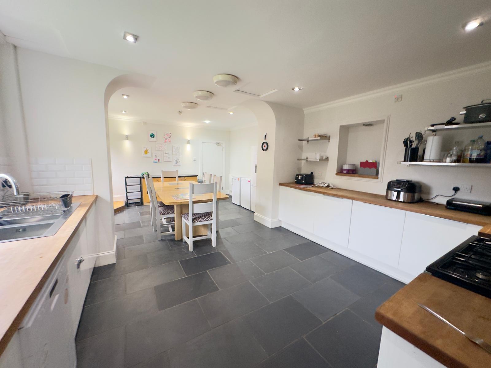 BRAESIDE HOUSE — photo 2