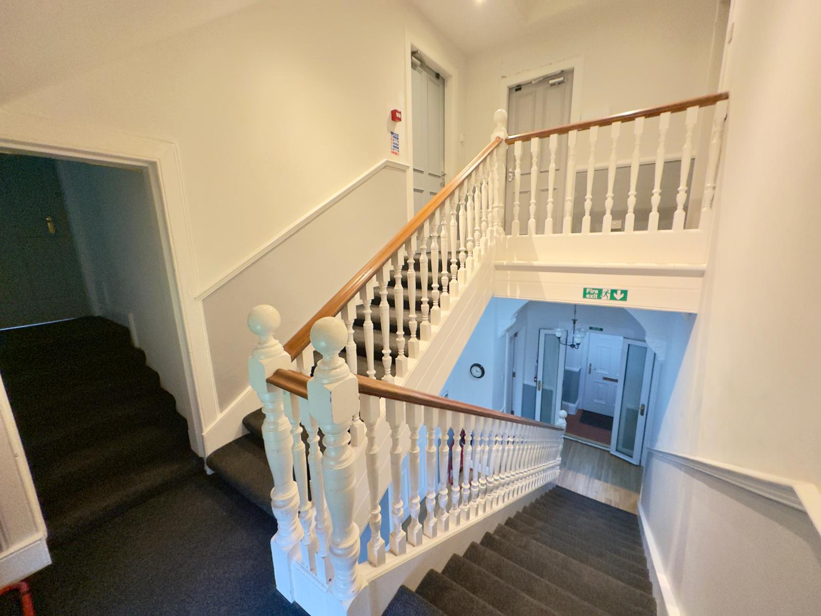 BRAESIDE HOUSE — photo 6